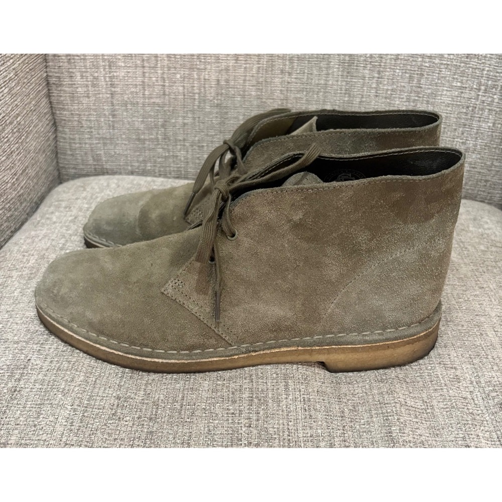 Clarks Originals Desert Boots Men's Olive Green Suede Chukka Crepe Sole 10.5